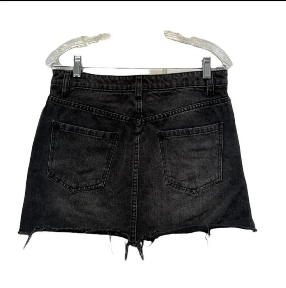 FREE PEOPLE ZIP HAVEN DISTRESSED RAW HEMLINE DEMIN SKIRT EUC SIZE 29 - Picture 10 of 12